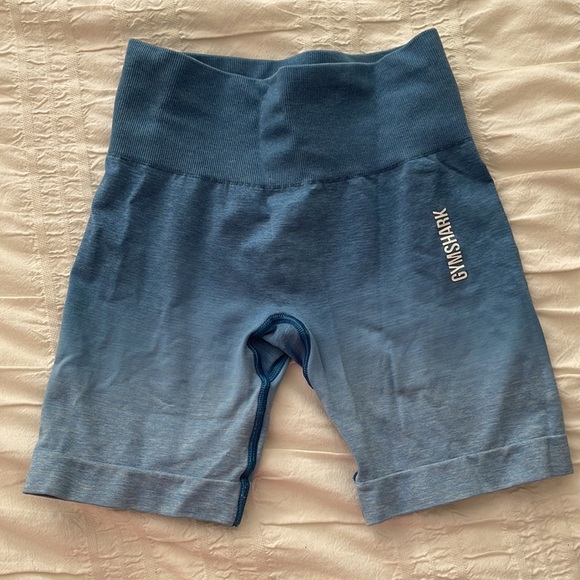 Gymshark Adapt Seamless Ombré Shorts - Picture 2 of 5